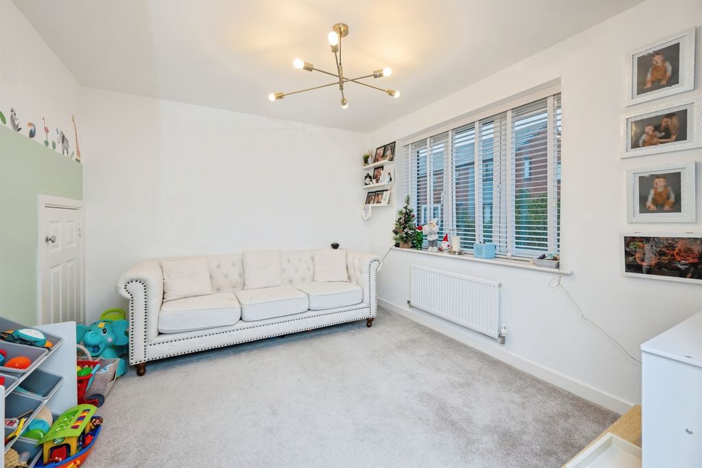 Property photo 3 of 20 Reception Room