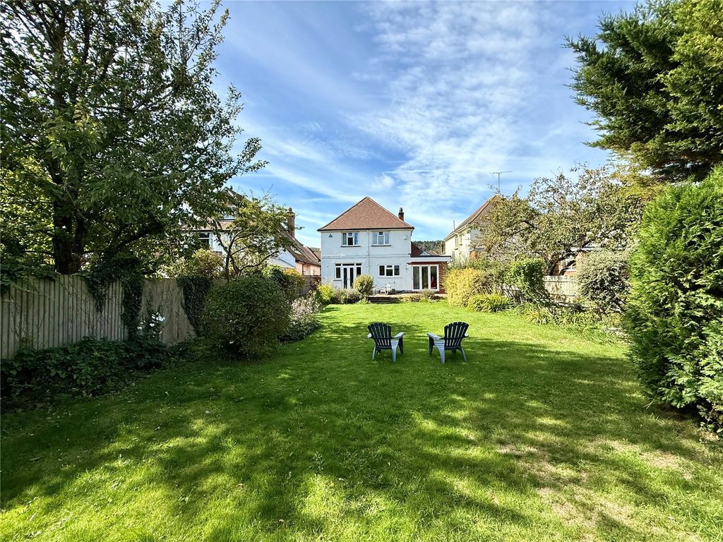 Property photo 1 of 24 Picture No. 20