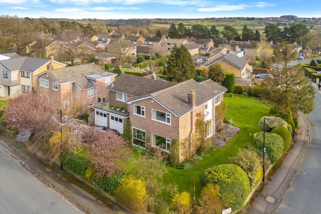 Property photo 1 of 22