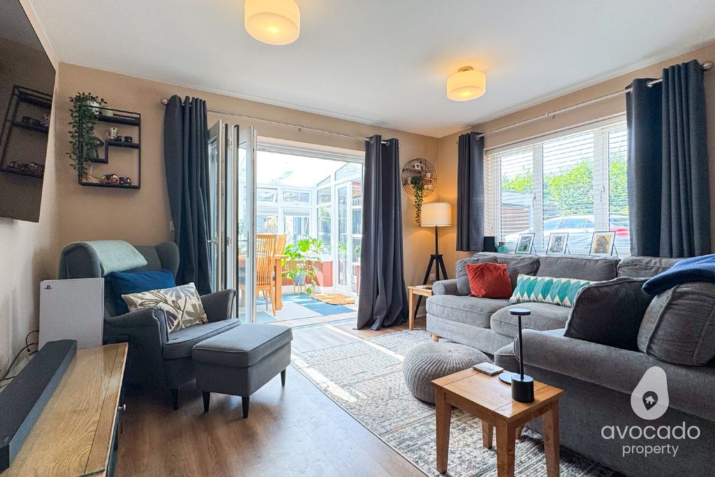 Property photo 1 of 21 5304280