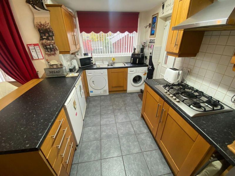 Property photo 2 of 11 Photo 2