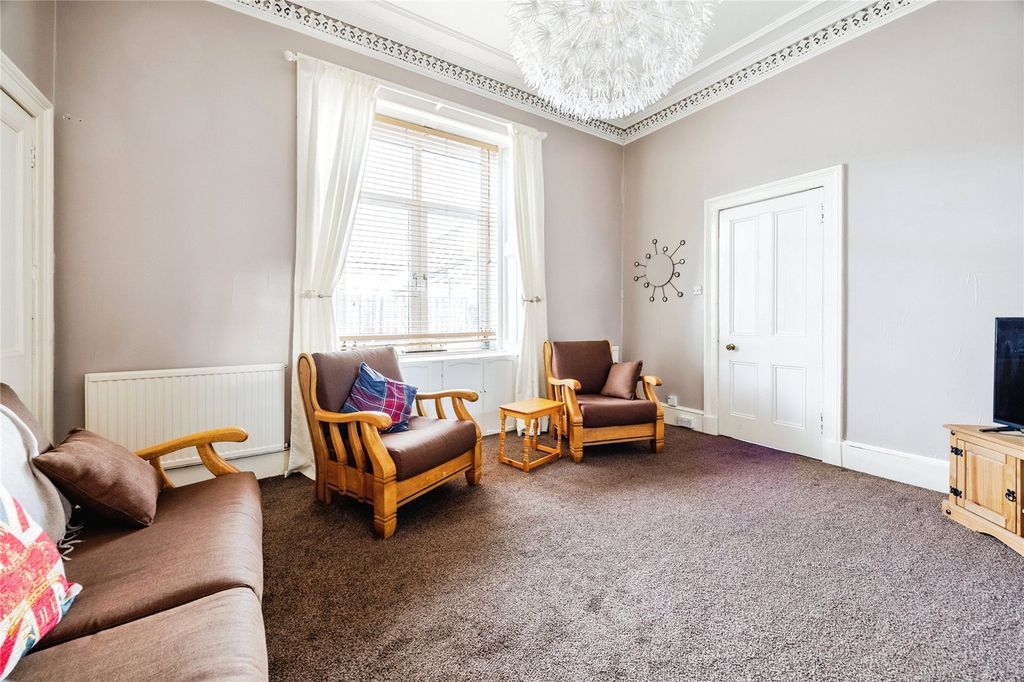 Property photo 3 of 12 Picture No. 07