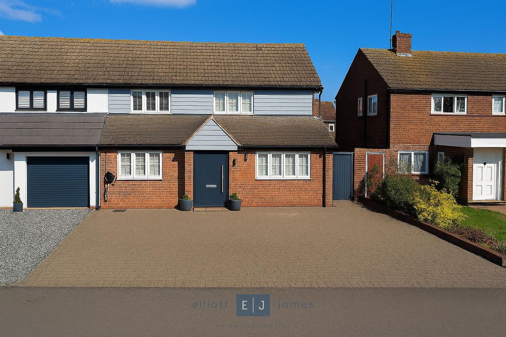 Property photo 1 of 21
