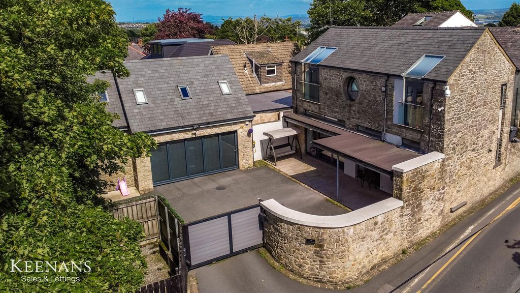 Property photo 1 of 43 Dji_0568.Jpg