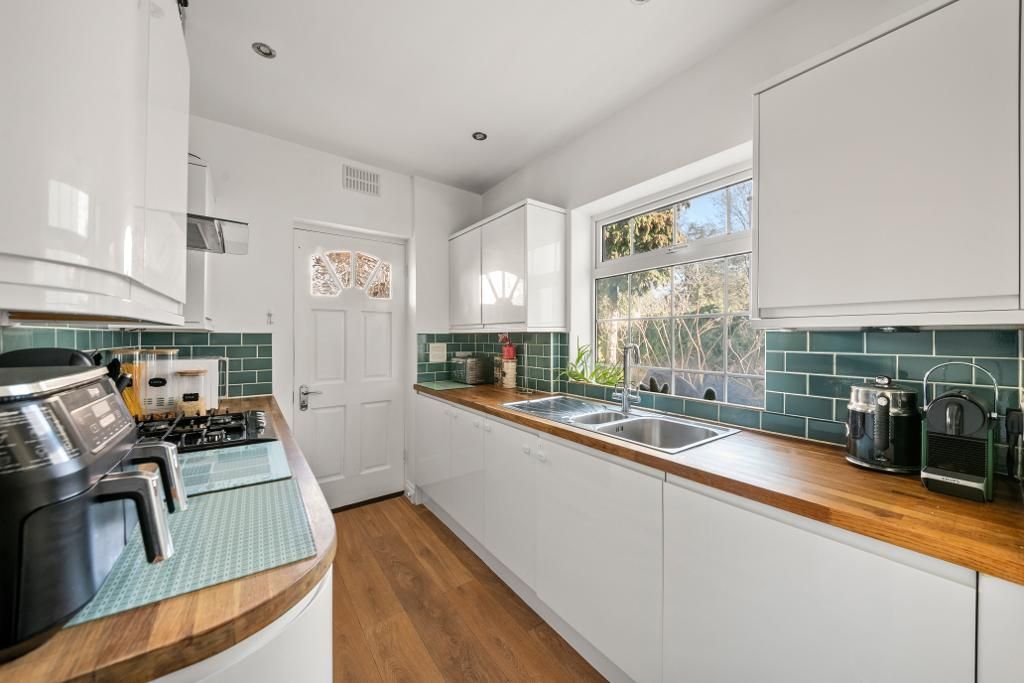 Property photo 3 of 17 Photo 3