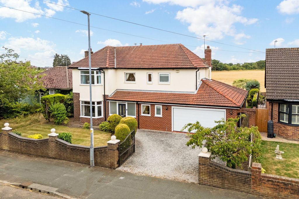 Property photo 1 of 57