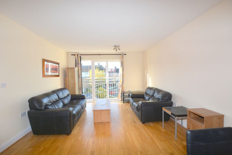 Property photo 2 of 9 Photo 9