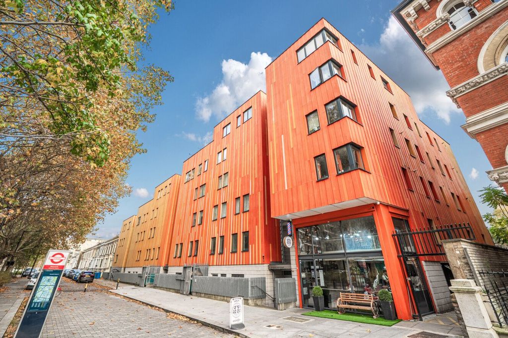 Property photo 2 of 17 Picture No. 06