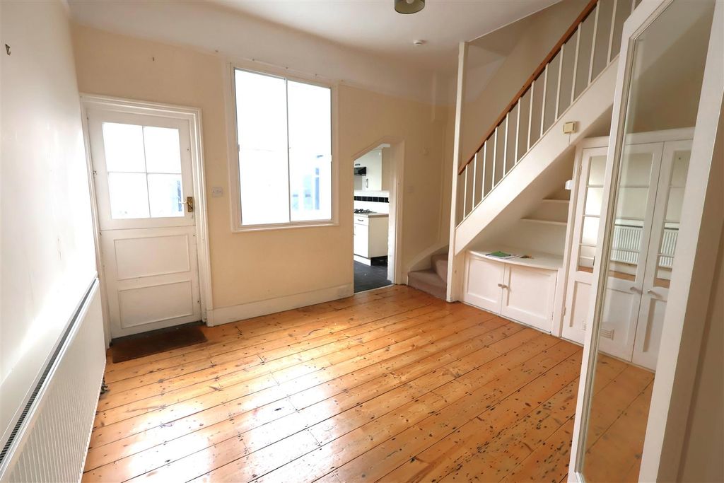 Property photo 3 of 11 Img_0833.Jpg