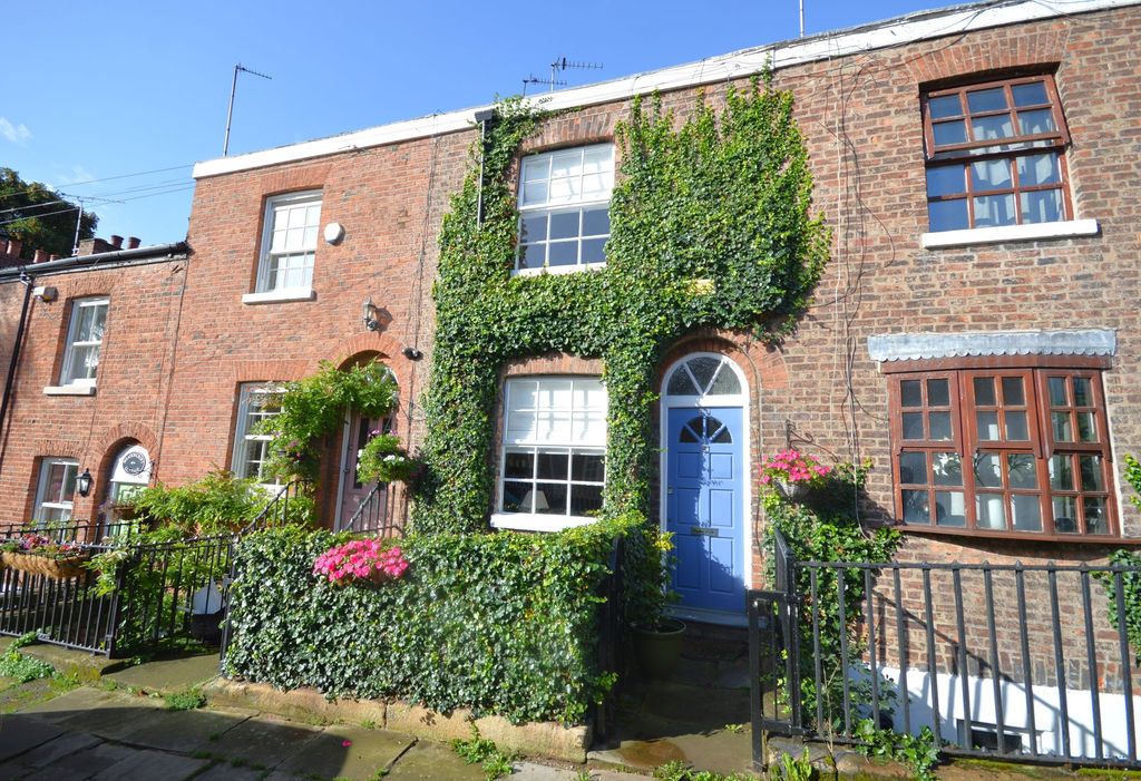 Property photo 1 of 31
