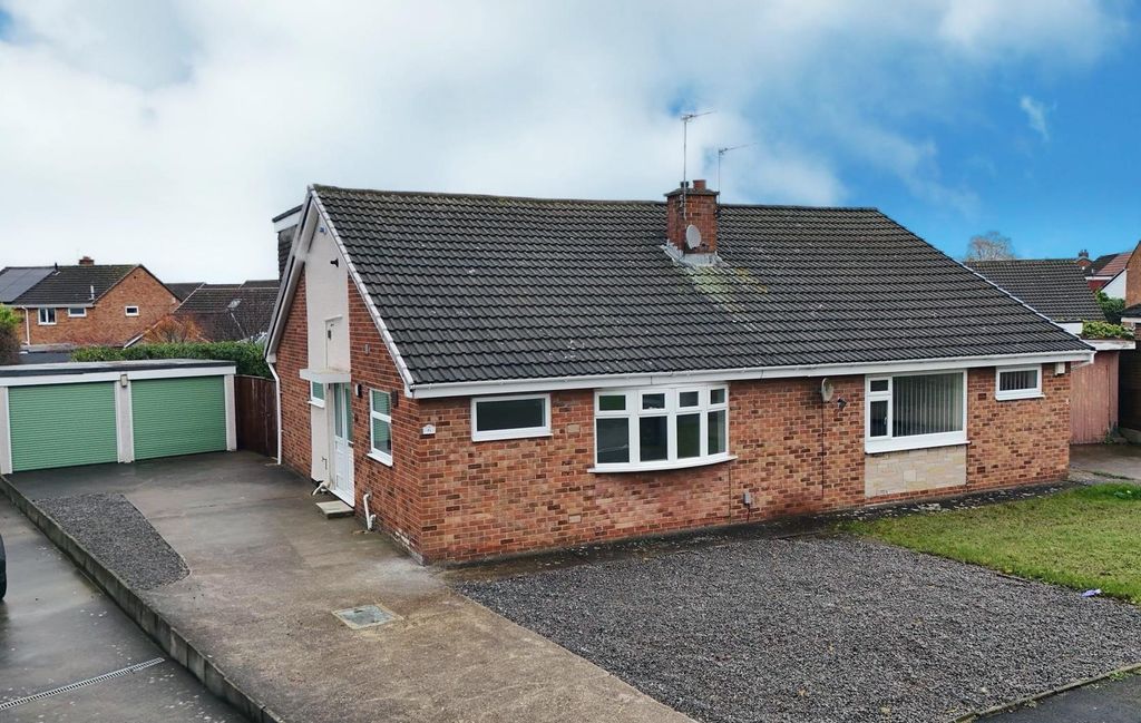 Property photo 1 of 16 Front