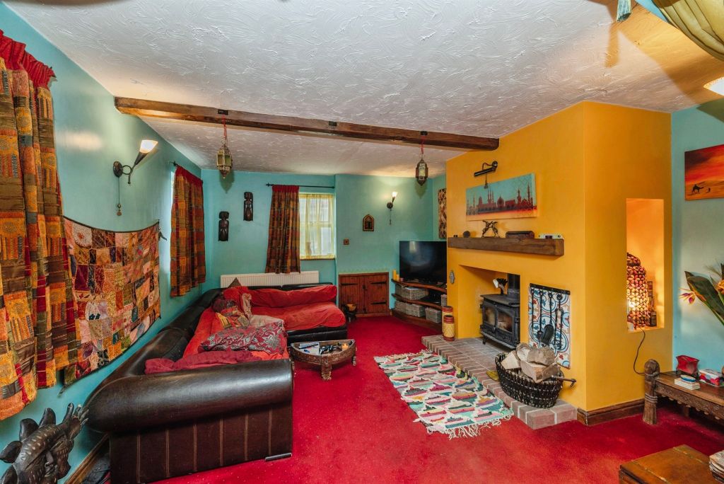 Property photo 3 of 17