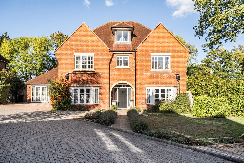 Property photo 1 of 15