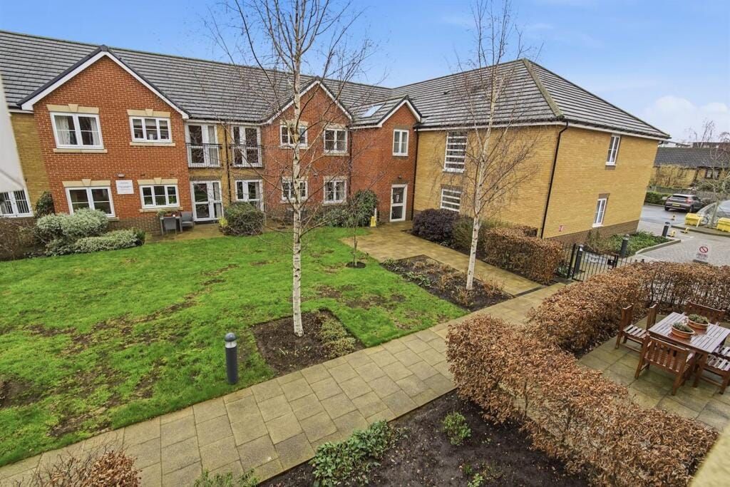 Property photo 1 of 15