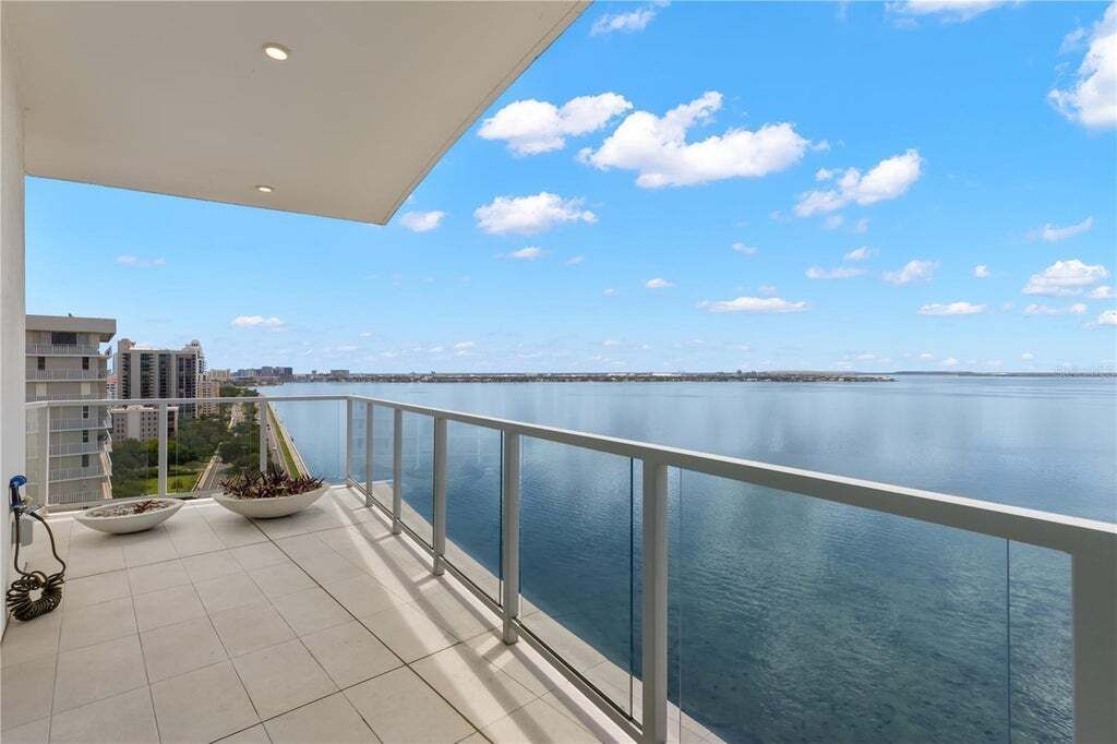 Property photo 2 of 20 <Alttext/>