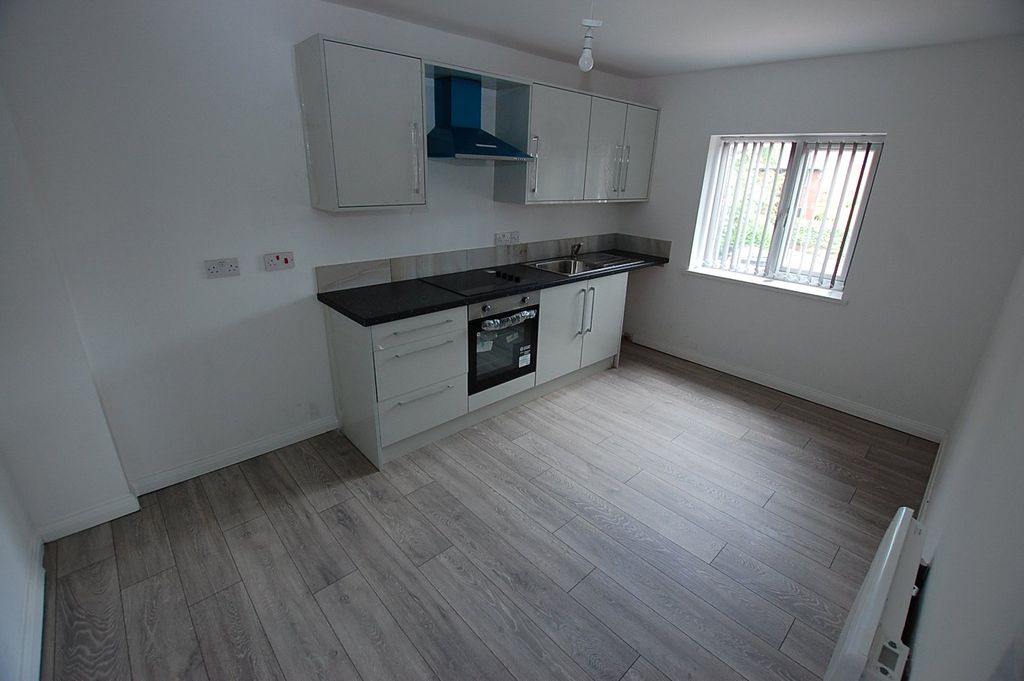 Property photo 1 of 5 Picture No. 02