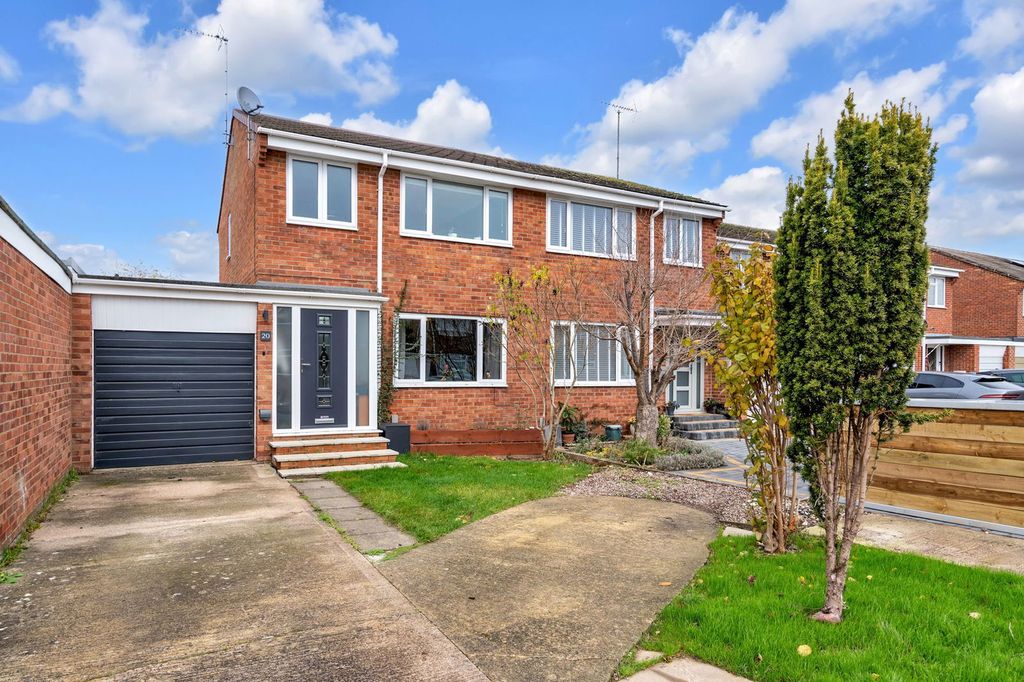 Property photo 1 of 20