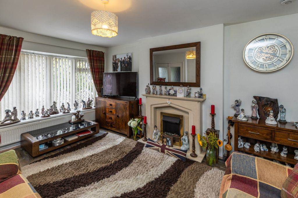 Property photo 3 of 12 Img_0769