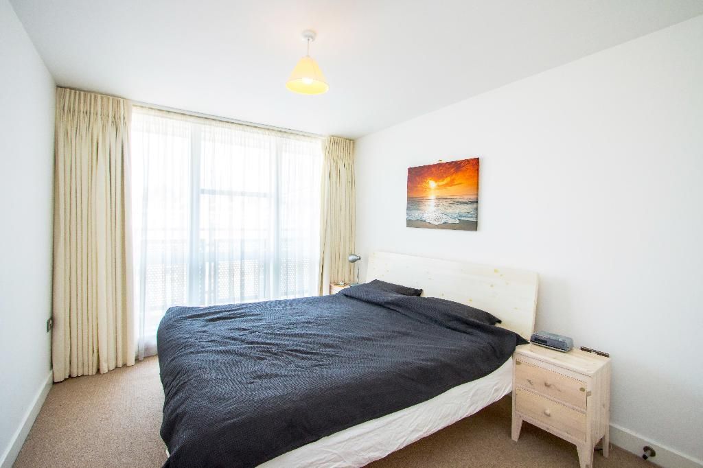 Property photo 3 of 8 Bedroom