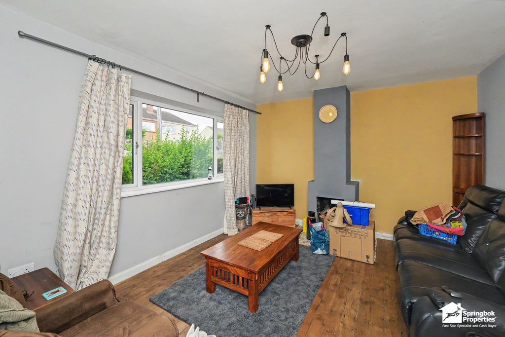 Property photo 2 of 13 Image 1