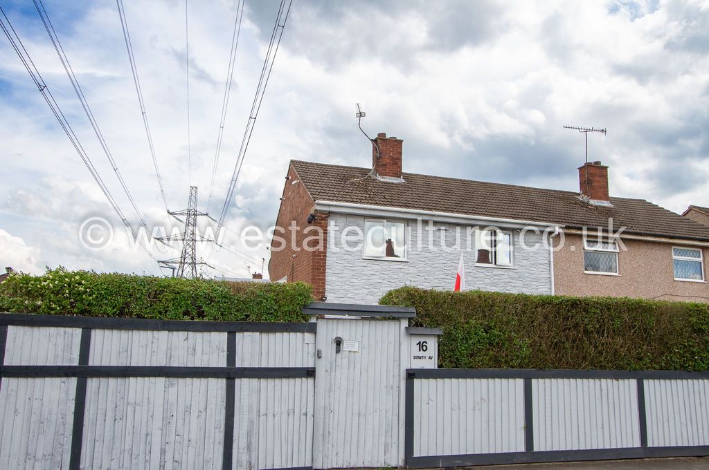 Property photo 2 of 29