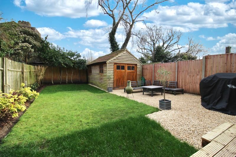 Property photo 3 of 15 Photo 4