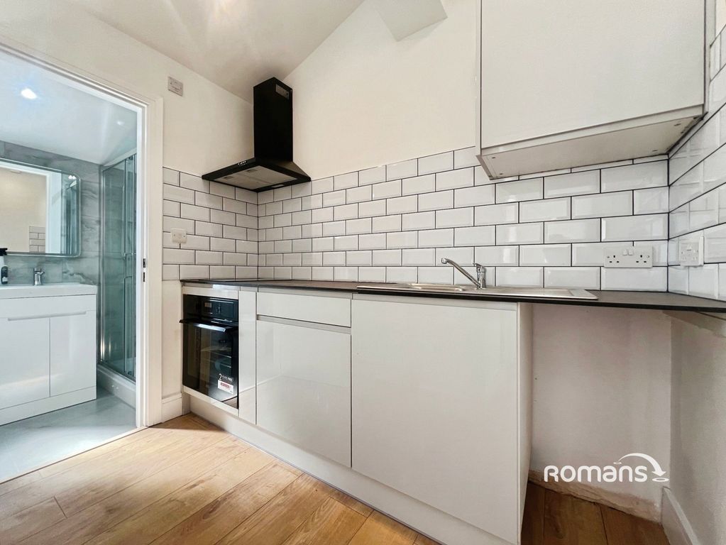 Property photo 3 of 5 Pbox-Img.Jpg