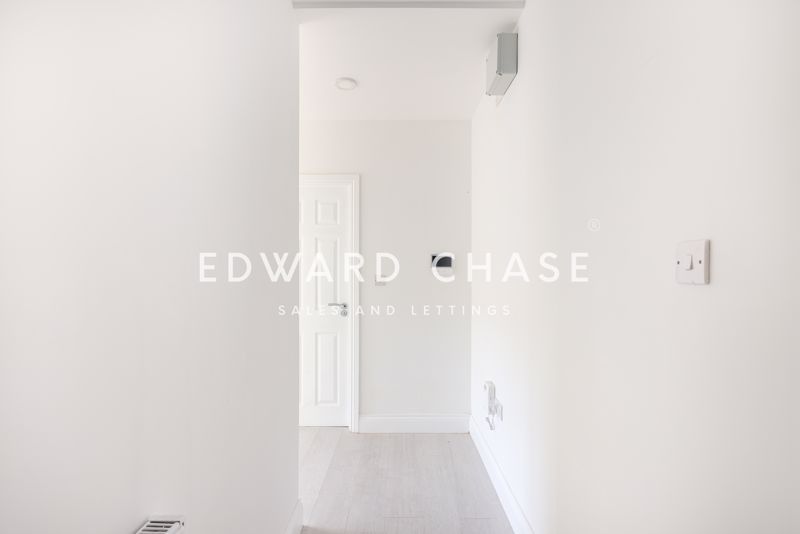 Property photo 3 of 15 Photo 5