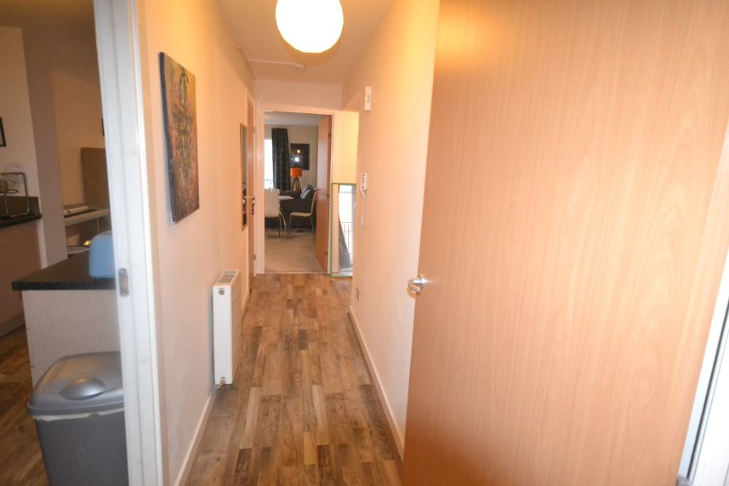 Property photo 3 of 9 Photo 3