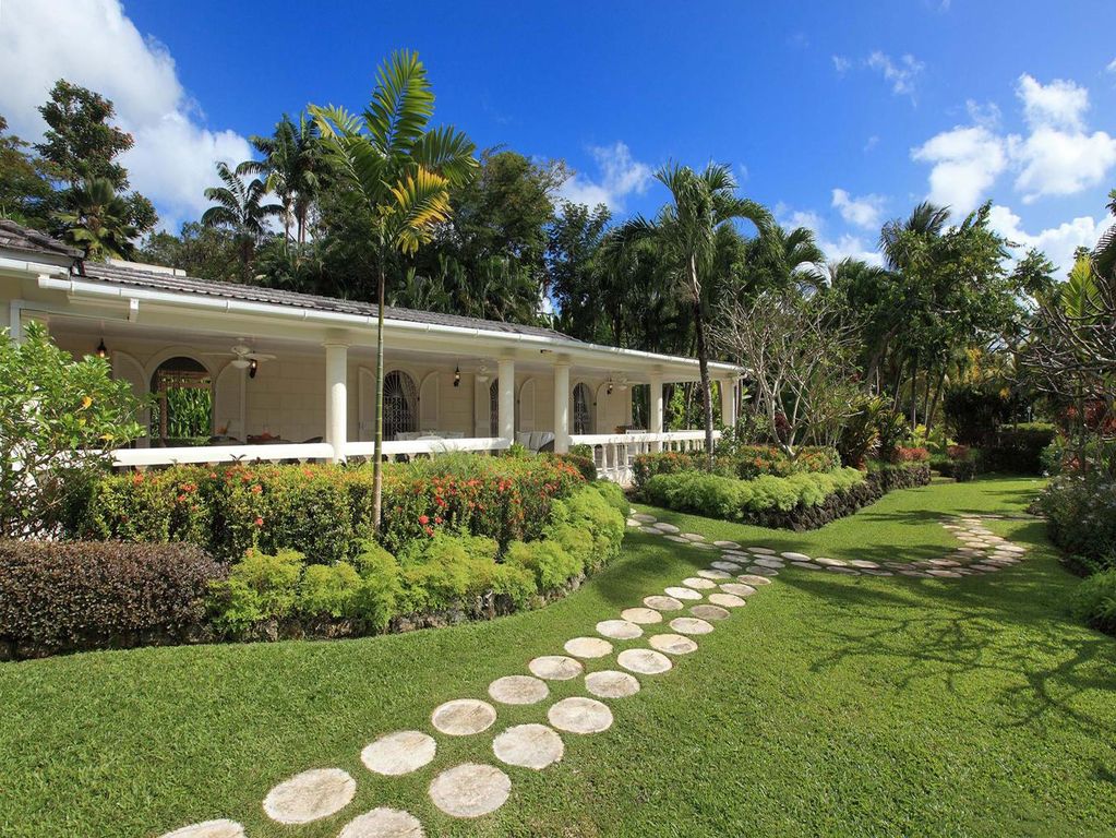 Property photo 1 of 16 Image
