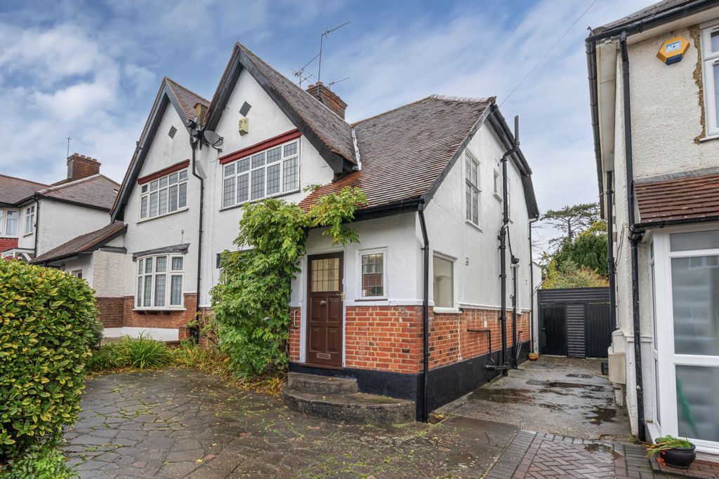 Property photo 1 of 16 Picture No. 21