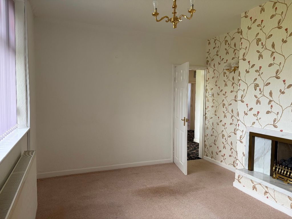 Property photo 3 of 31