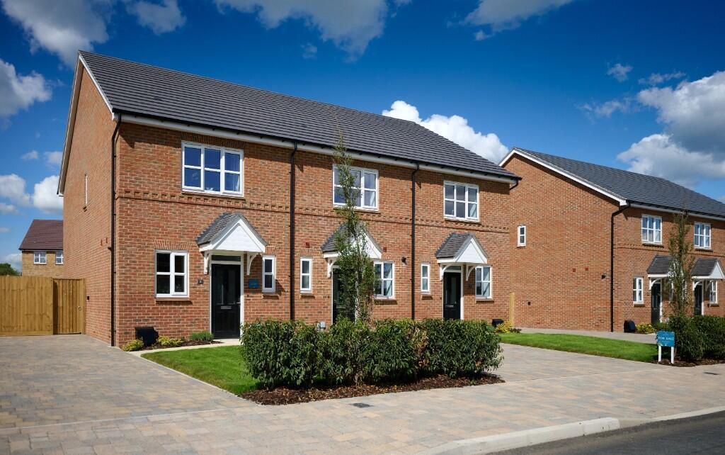 Property photo 2 of 17