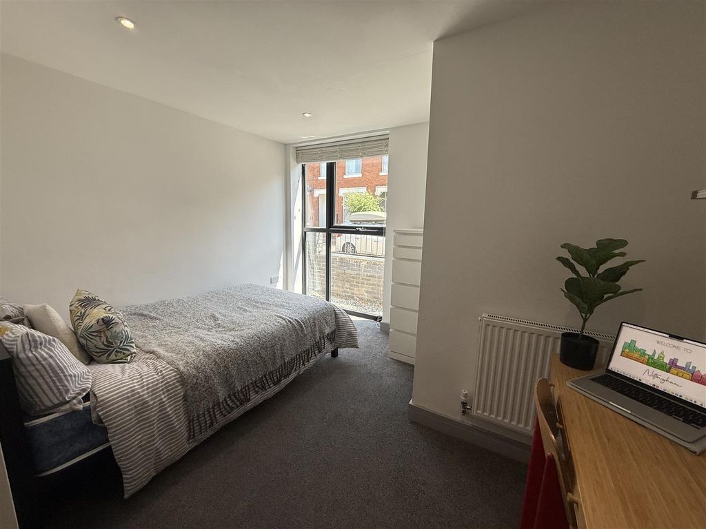 Property photo 1 of 6 Tempimage1Ewbu4.Jpg