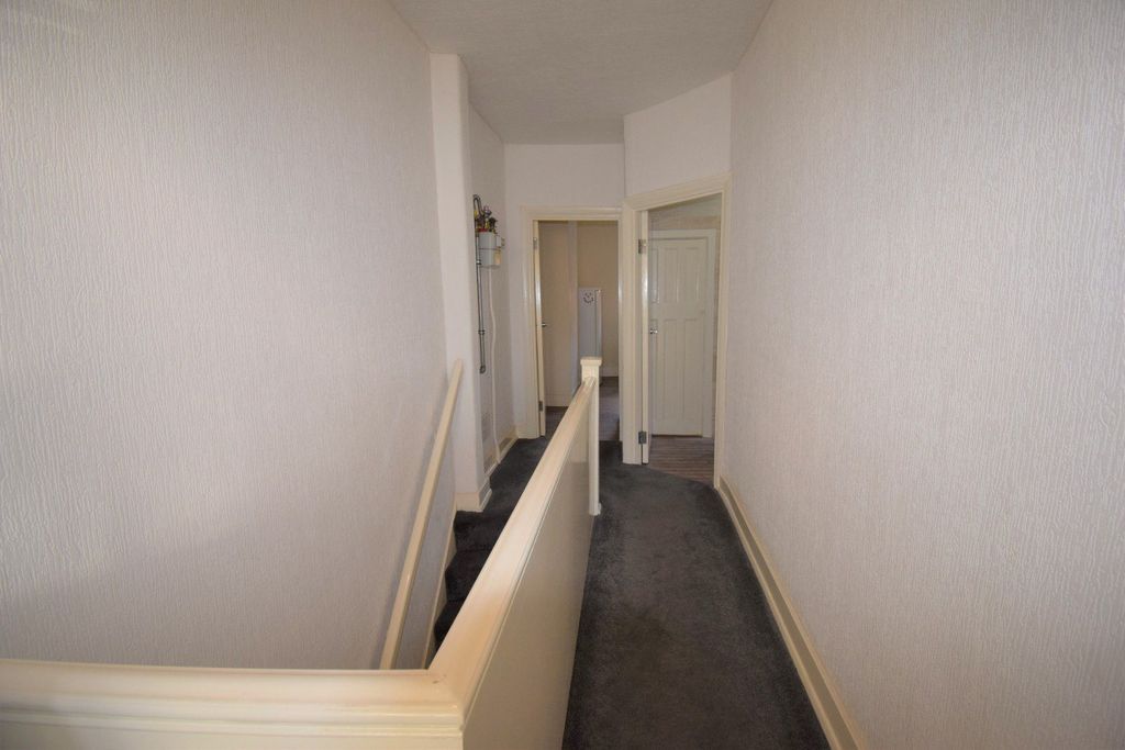 Property photo 2 of 10 Gallery