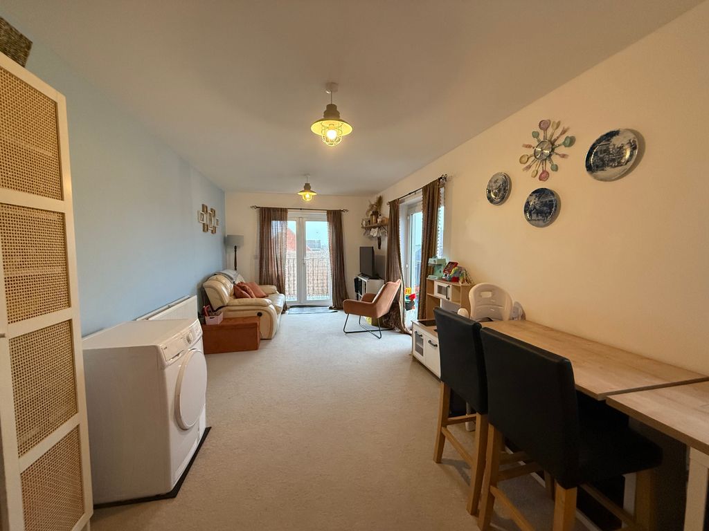 Property photo 3 of 11 Image00003.Jpeg