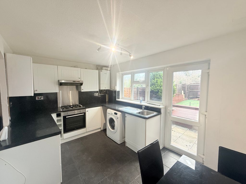 Property photo 3 of 5 Image