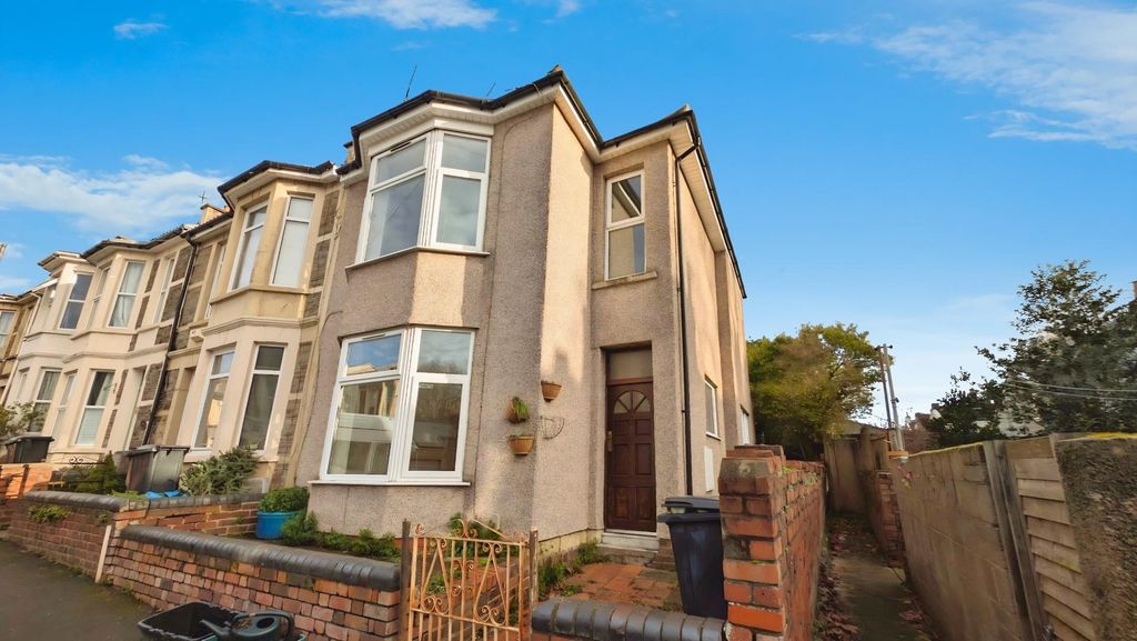 Property photo 1 of 23 c360806E-Pxl_20260107_104358586.Jpg