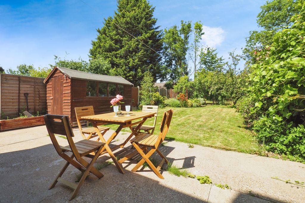 Property photo 2 of 17 Rear Garden