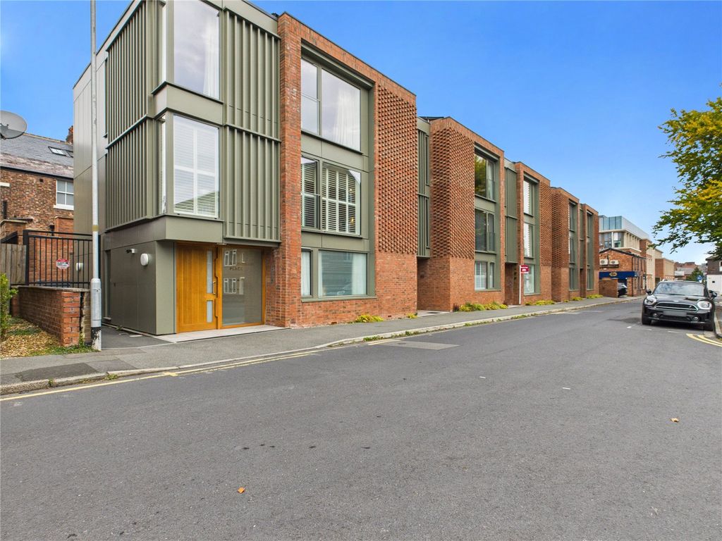 Property photo 1 of 12 Picture No. 19