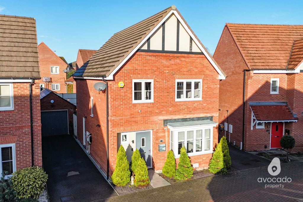 Property photo 1 of 28 4776302