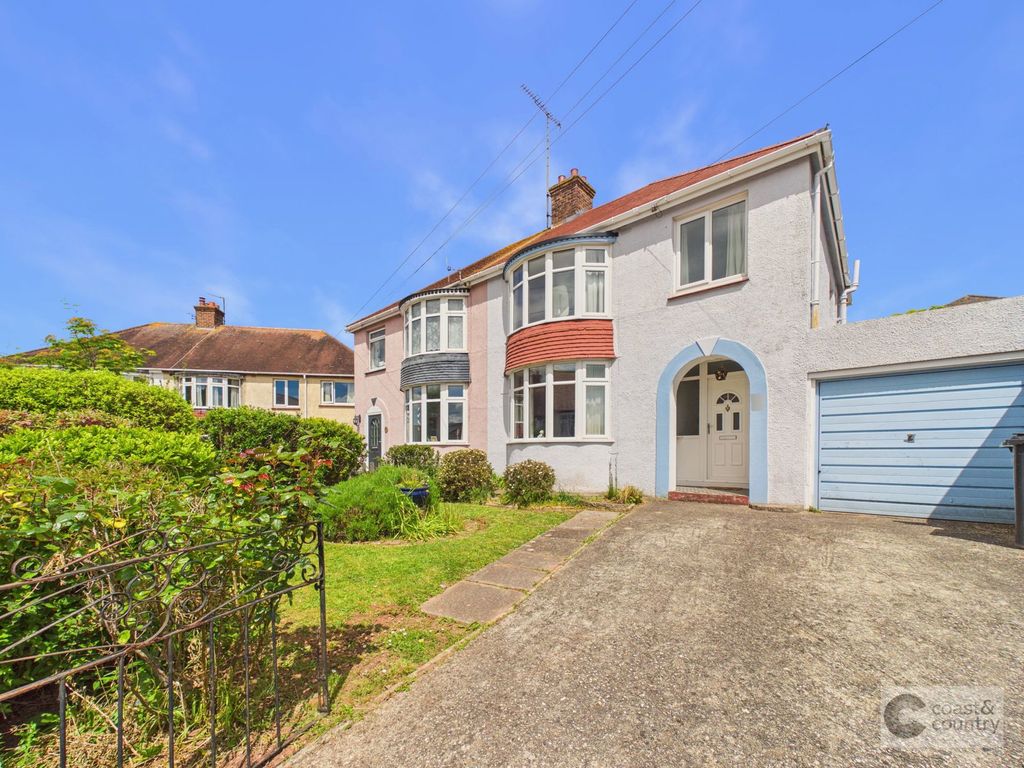 Property photo 1 of 25