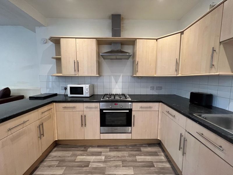 Property photo 3 of 16 Photo 18