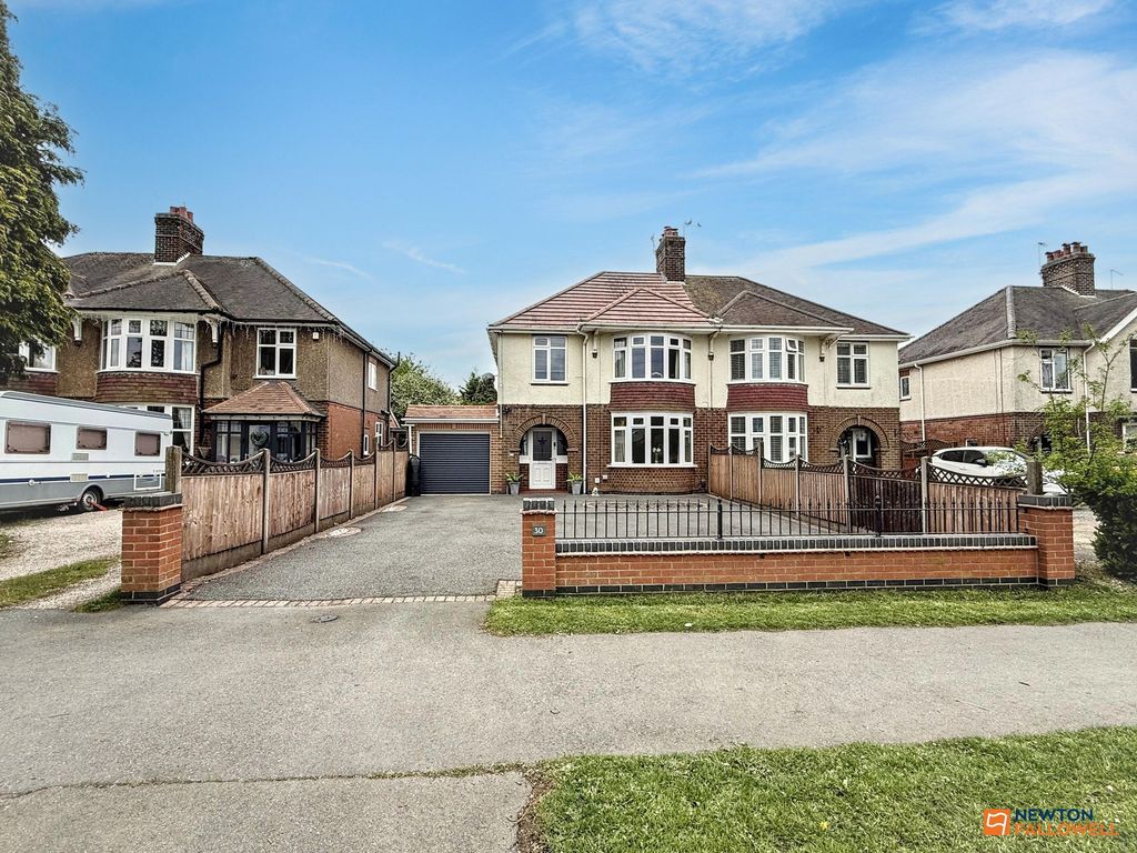 Property photo 1 of 48