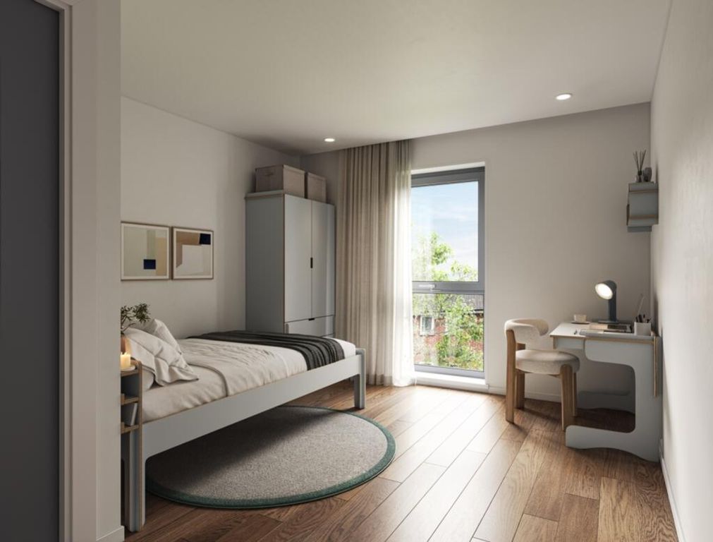 Property photo 2 of 3 A Stylish And Well-Lit Double Bedroom, Perfect For...