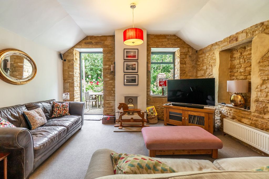 Additional image 13 of 4 bed barn conversion for saleChurch Lane, Bisbrooke LE15