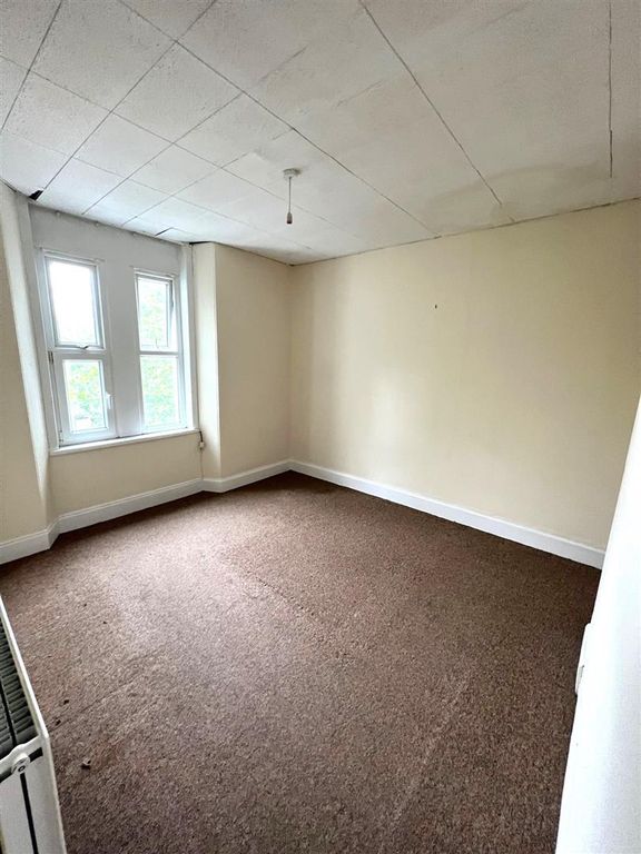 Property photo 3 of 9 Image5.Jpg