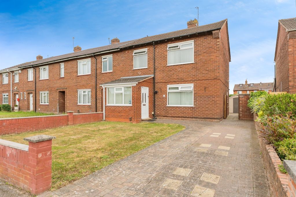Property photo 1 of 17