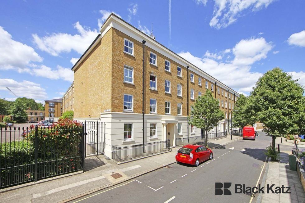 Property photo 2 of 10