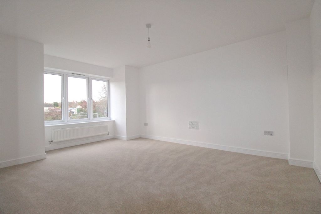 Property photo 2 of 18 Picture No. 03